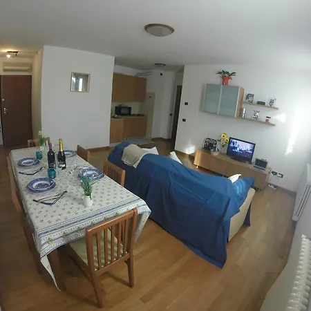 Apartment Venetian House Dosson